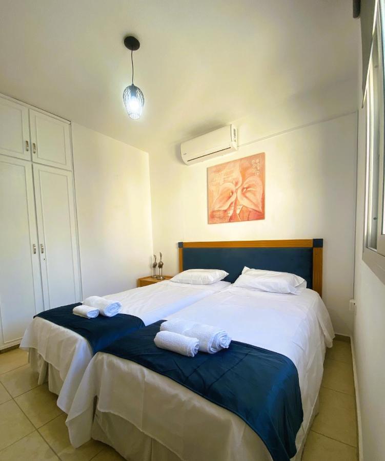 Penny'S Kato Paphos Apartment Ngoại thất bức ảnh