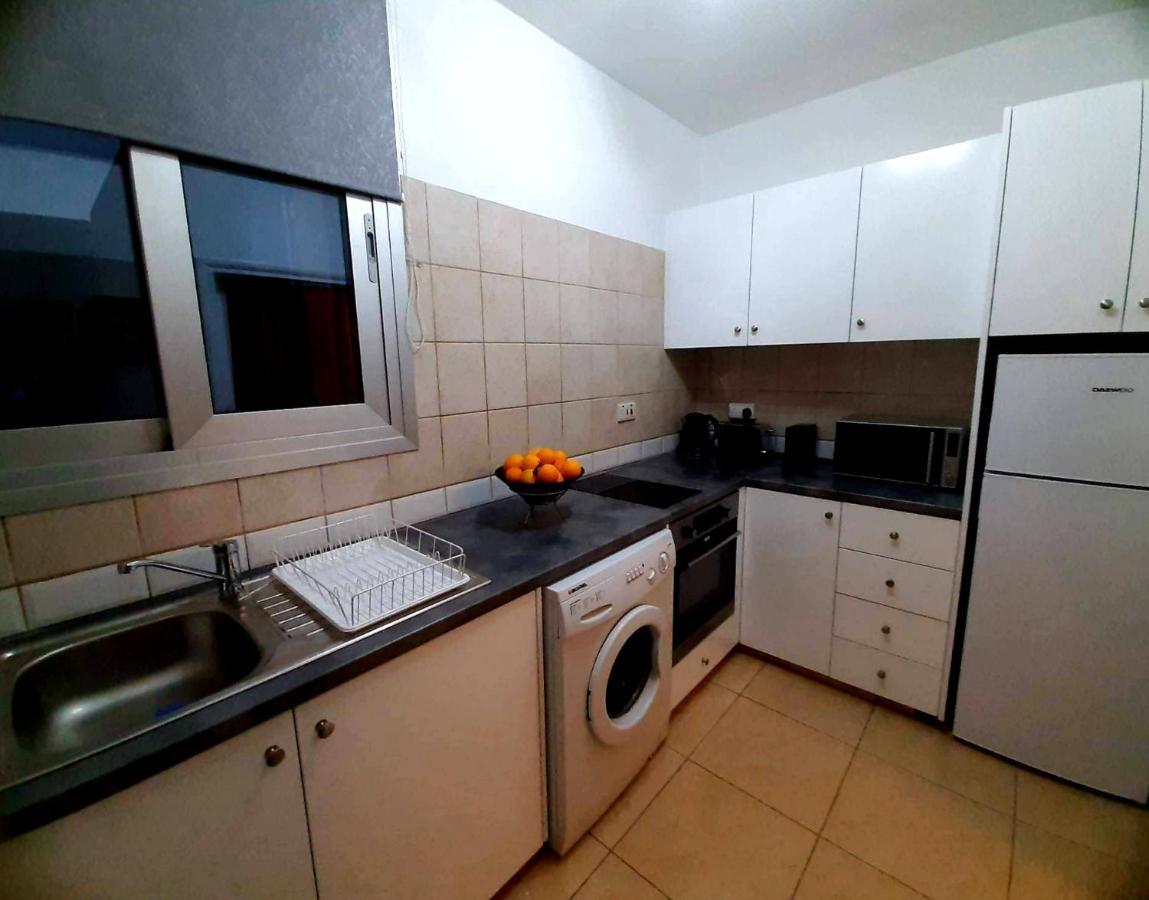 Penny'S Kato Paphos Apartment Ngoại thất bức ảnh